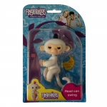 Обезьянка Fingerlings Baby Monkey